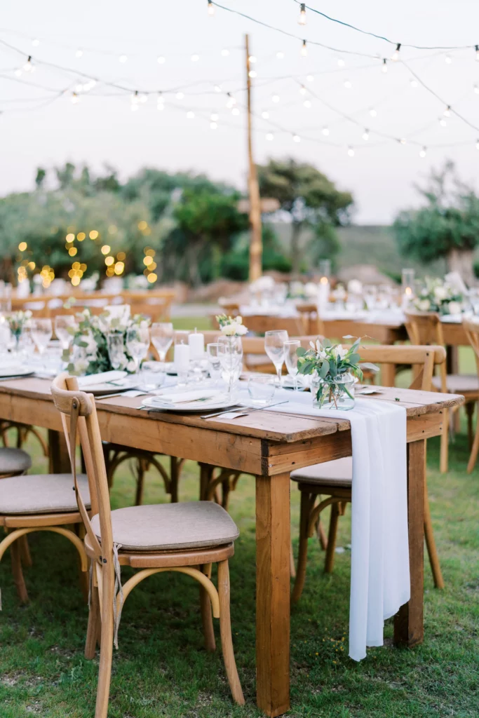 Table de mariage avec vue sur la nature