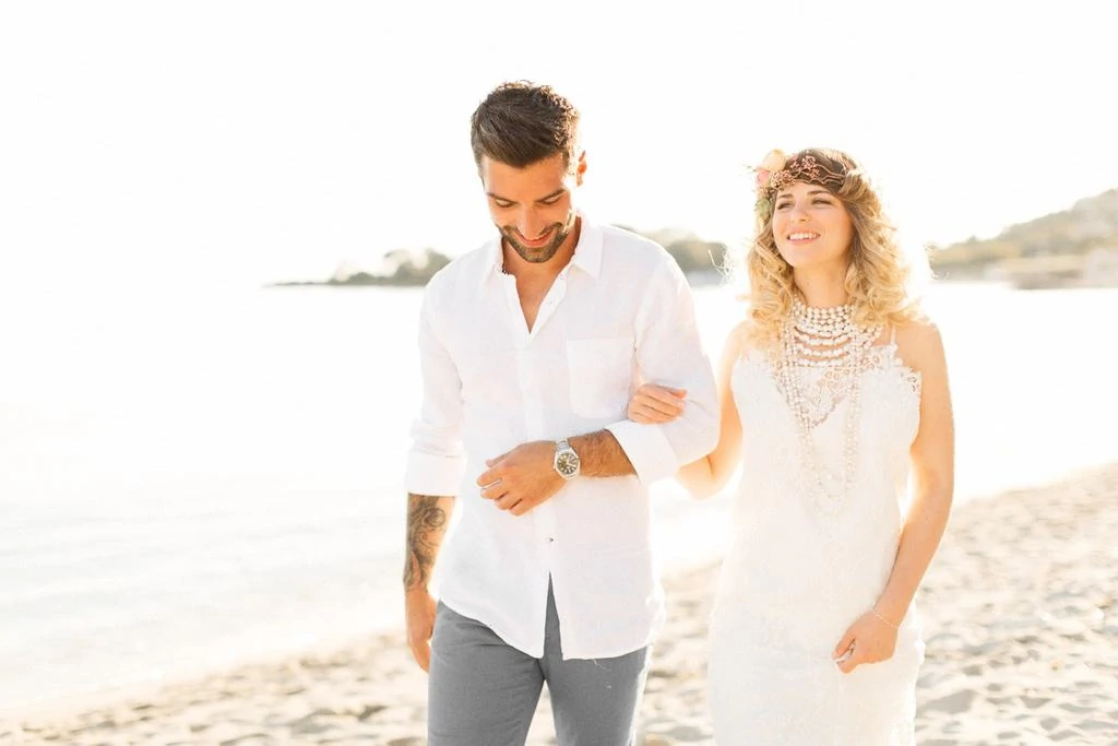 Marie Soleyne Rogez wedding planner, officiante de cérémonie en Corse, Allemagne, Suisse 